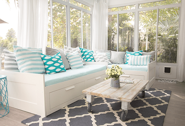 florida sunroom with mint blue accents