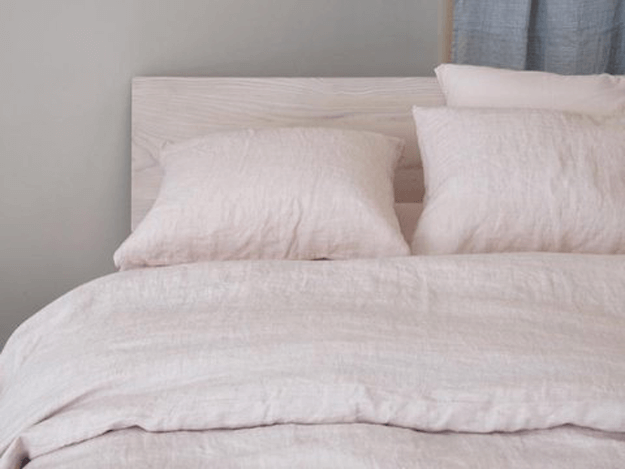 pale pink linen bedding